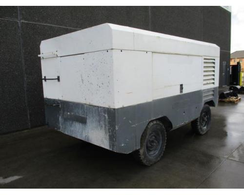 INGERSOLL RAND P 12 / 235 WCAT Mobiler Kompressor - Bild 2