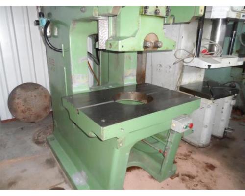 BEUTLER Einständerexzenterpresse PDR 100 - Bild 5