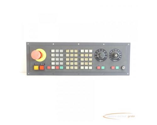 Siemens 6FC5103-0AD03-0AA0 Maschinensteuertafel M ohne Interface SN:T-JN2050678 - Bild 1