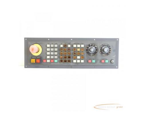 Siemens 6FC5103-0AD03-0AA0 Maschinensteuertafel M ohne Interface SN:T-K42036121 - Bild 1