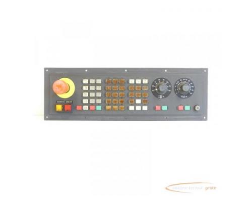 Siemens 6FC5103-0AD03-0AA0 Maschinensteuertafel M ohne Interface SN:T-K62030746 - Bild 1