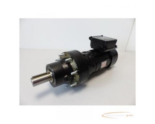 Sumitomo Typ: V63M/4 Motor SN:HN0341440 + CNFMS018 - 6105DAEB-319/G V63M/4 - Bild 1