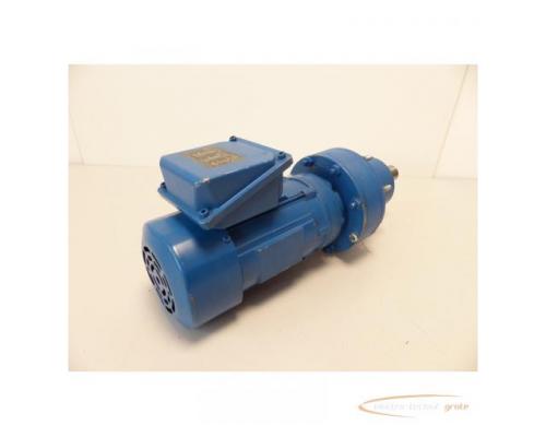 Sumitomo Typ: V63M/4 Motor SN:DE0425886 + CNFMS018 - 6105DAEB-319/G V63M/4 - Bild 2