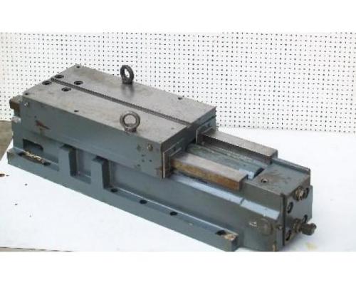 STAMA AVE 250 Maschinentisch mit hydraulischem Vorschub - Bild 1