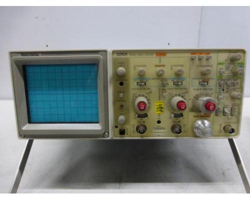 TEKTRONIX 2215A 2 Kanal, 60MHz Analog- / Digital- Oszilloskop, Mes - Bild 2