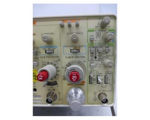 TEKTRONIX 2215A 2 Kanal, 60MHz Analog- / Digital- Oszilloskop, Mes - Bild 6