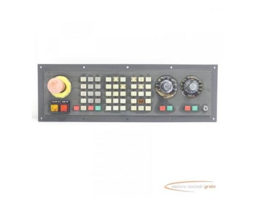 Siemens 6FC5103-0AD03-0AA0 Maschinensteuertafel M ohne Interface SN:T-J81111064 - Bild 1