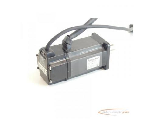 Mitsubishi HC-MF-43-UE Servomotor SN:L70954004 - Bild 2