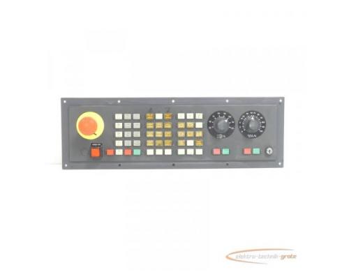 Siemens 6FC5103-0AD03-0AA0 Maschinensteuertafel M SN:LB-S0101170516006 - Bild 1