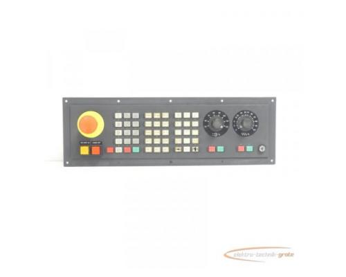 Siemens 6FC5103-0AD03-0AA0 Maschinensteuertafel M ohne Interface SN:T-K42040418 - Bild 1