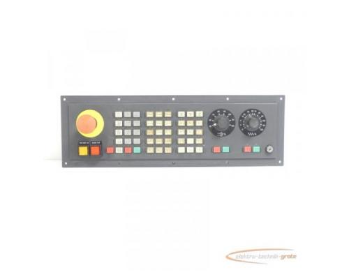 Siemens 6FC5103-0AD03-0AA0 Maschinensteuertafel M ohne Interface SN:T-J91127329 - Bild 1