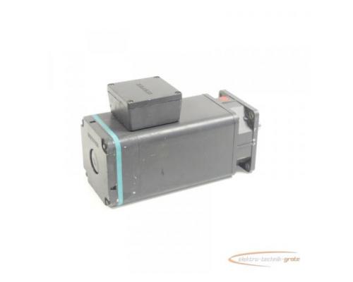 Siemens 1FT5074-0AF01-2 - Z AC-VSA-Motor SN:E1W92229313001 - Bild 2