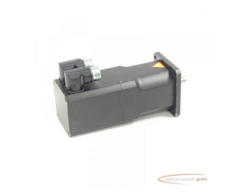 B&R Automation 8MSA3M.E3-30 Servomotor Rev. D0 SN:68320217822 - Bild 2